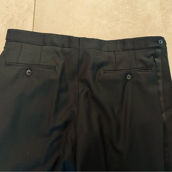 ERMENEGILDO. ZEGNA Black tuxedo. Men’s Size 44 Slim Fit - 2 button - Picture 11 of 12